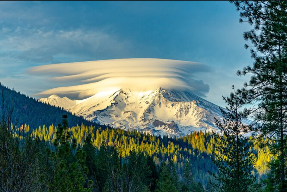 Mount Shasta Hiking